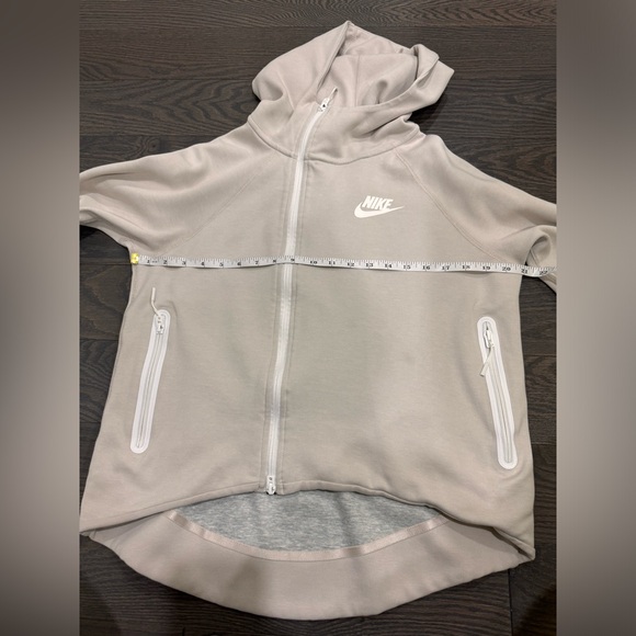 Women’s size Small Nike Tech Hoodie - Picture 3 of 7